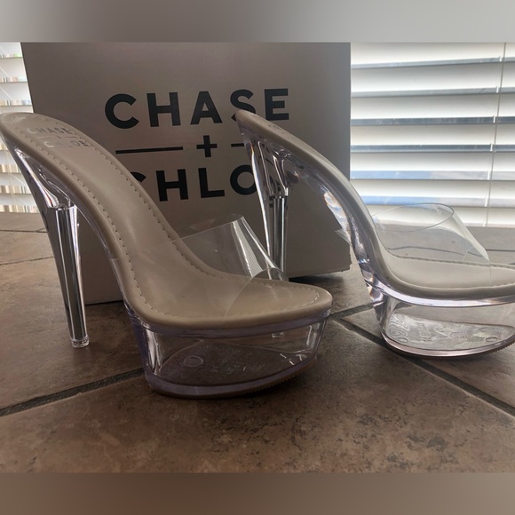 Clear 🤍 Sexy Platform high heeled Stilettos - Picture 5 of 14